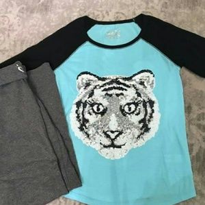 Justice tshirt and sweatpants set